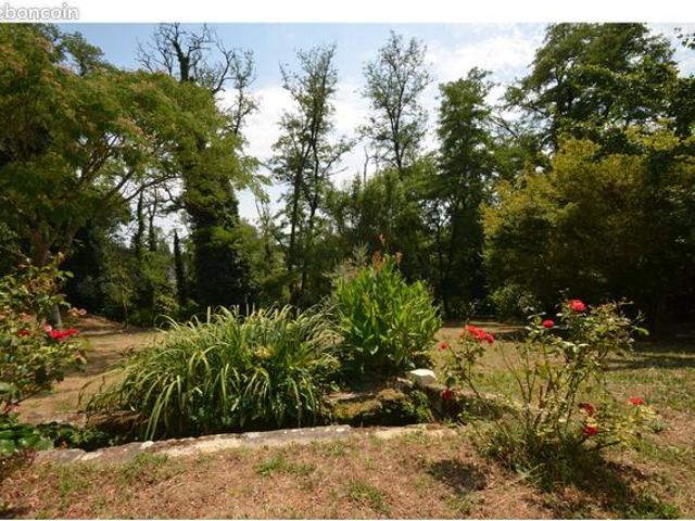 Propriété 5 pièces 97 m²