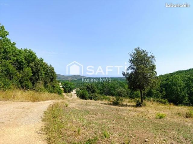 Propriété 6 pièces 105 m²