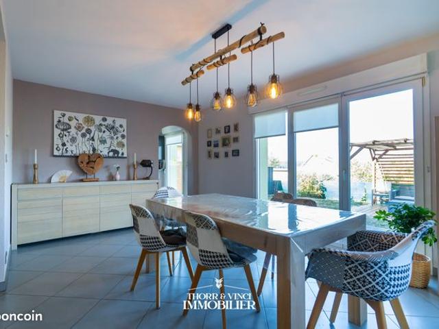 Propriété 6 pièces 106 m²