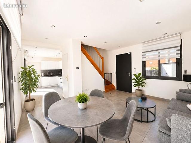 Propriété 6 pièces 125 m²