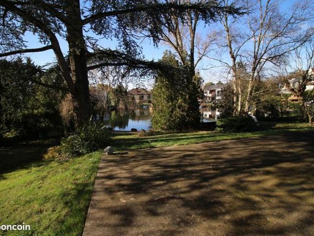 Propriété 6 pièces 136 m²