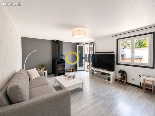 Propriété 6 pièces 131 m²