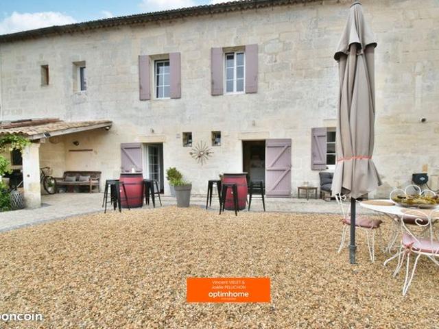 Propriété 6 pièces 163 m²