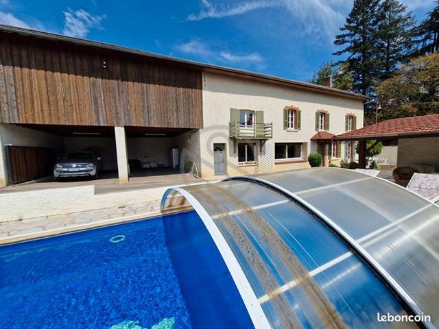 Propriété 6 pièces 170 m²
