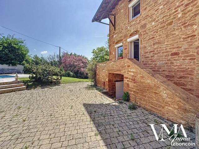 Propriété 6 pièces 180 m²