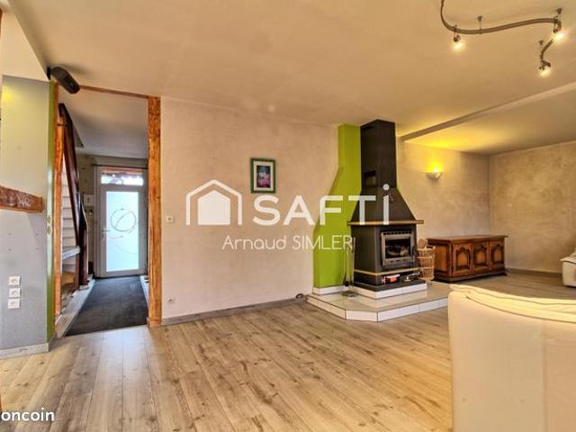 Propriété 6 pièces 193 m²
