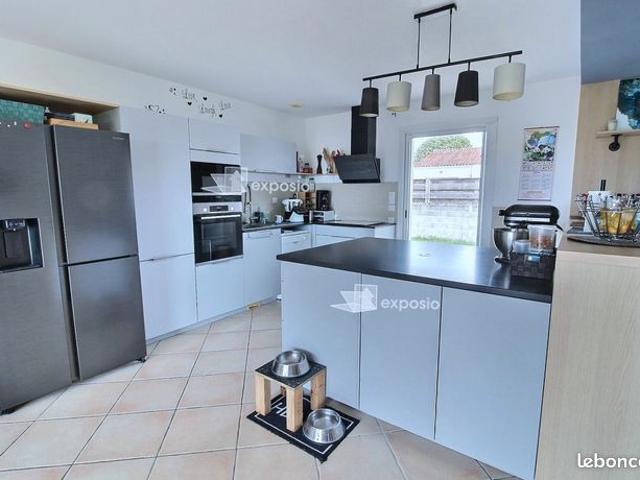 Propriété 6 pièces 205 m²