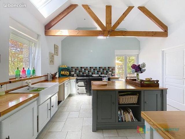 Propriété 6 pièces 215 m²
