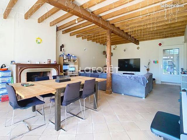 Propriété 6 pièces 288 m²