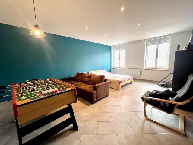 Propriété 8 chambres avec garages et jardin secteur prisé 265m² Boué