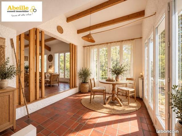 Propriété 8 pièces 144 m²