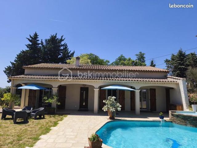 Propriété 8 pièces 150 m²