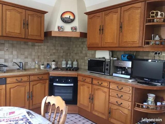 Propriété 8 pièces 184 m²
