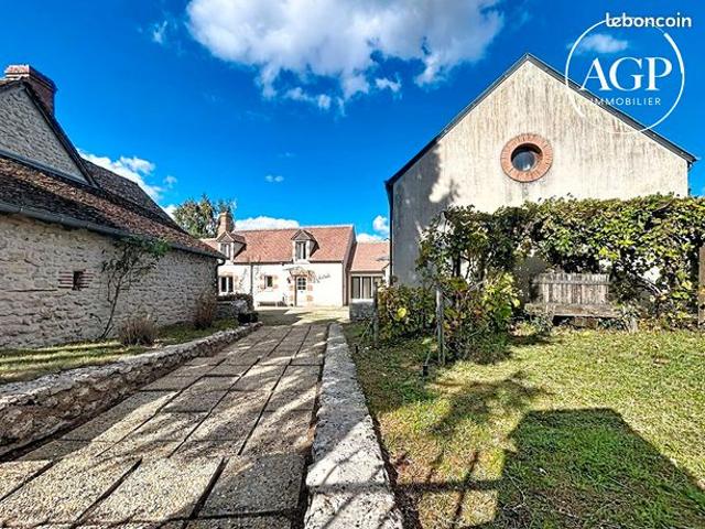 Propriété 8 pièces 219 m²