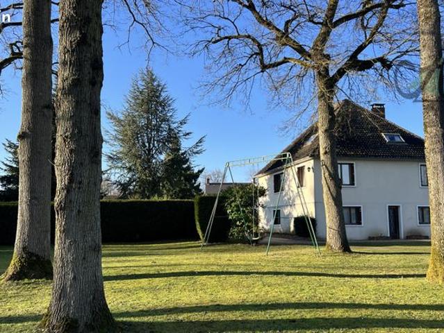 Propriété 8 pièces 223 m²