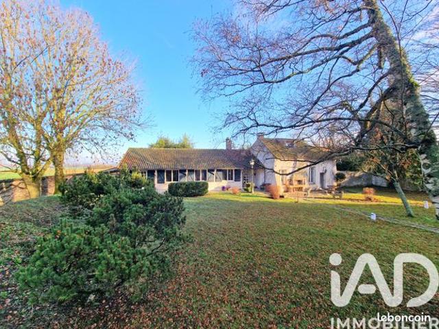 Propriété 8 pièces 230 m²
