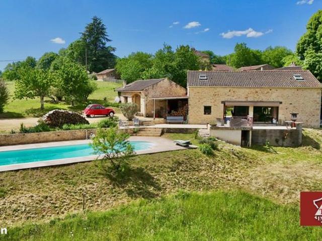 Propriété 8 pièces 255 m²