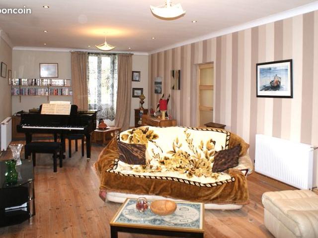 Propriété 8 pièces 260 m²