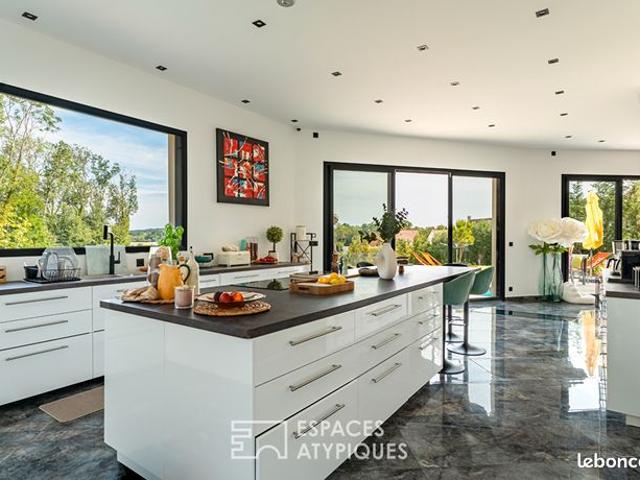 Propriété 8 pièces 410 m²