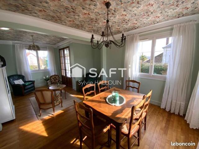 Propriété 9 pièces 160 m²
