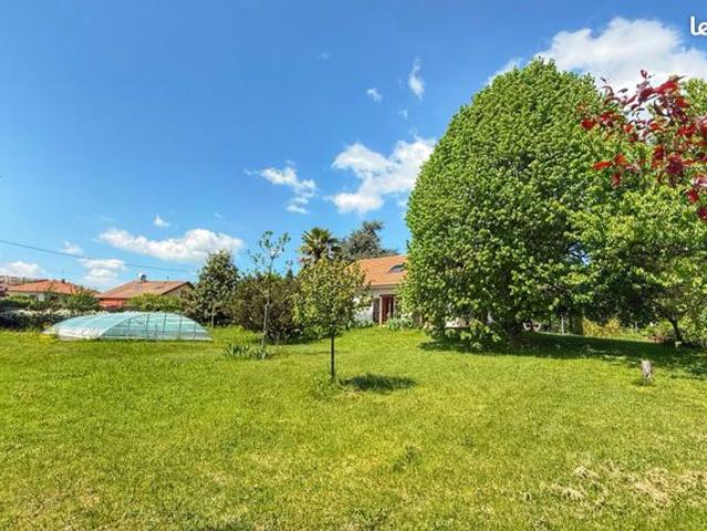 Propriété 9 pièces 215 m²