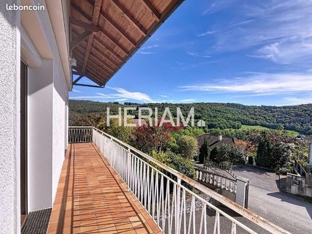 Propriété 9 pièces 225 m²