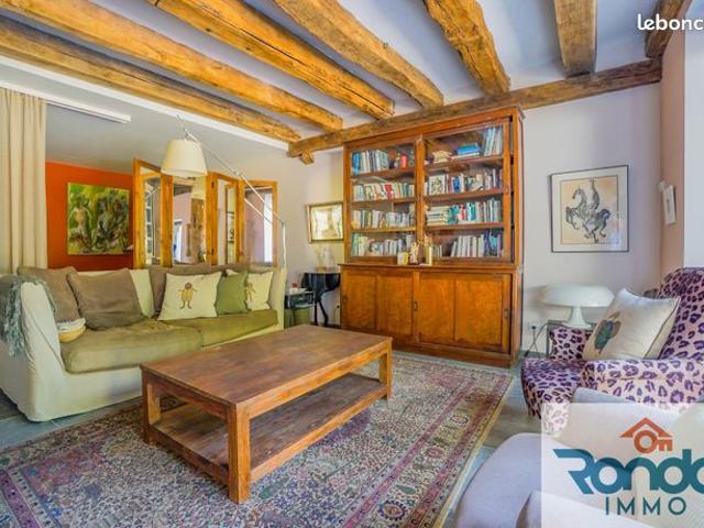 Propriété 9 pièces 250 m²