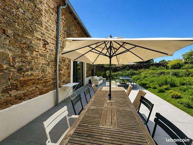 Propriété 9 pièces 251 m²