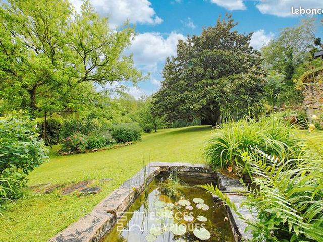 Propriété 9 pièces 300 m²