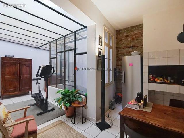 Propriété 9 pièces 300 m²