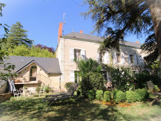 Propriete à vendre 20 pièces proche de ANGERS 49