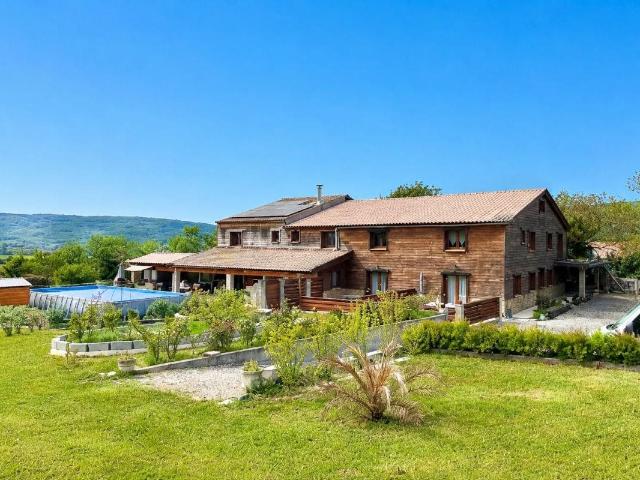 Propriété à vendre 345m² Puivert