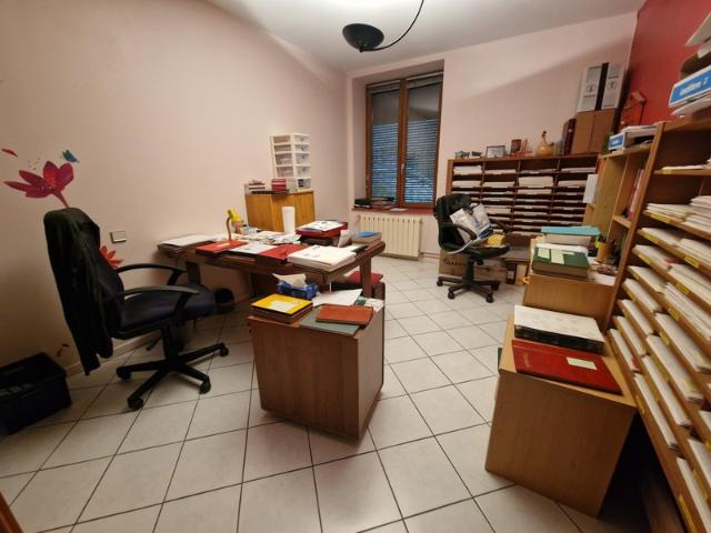 PROPRIÉTÉ à vendre 8 pièces proche NANCY 54 sur 1,8 HECTARE PROPRIÉTÉ AGRICOLE avec FERME rénovée, DEPENDANCES, ECURIES, GRANGES