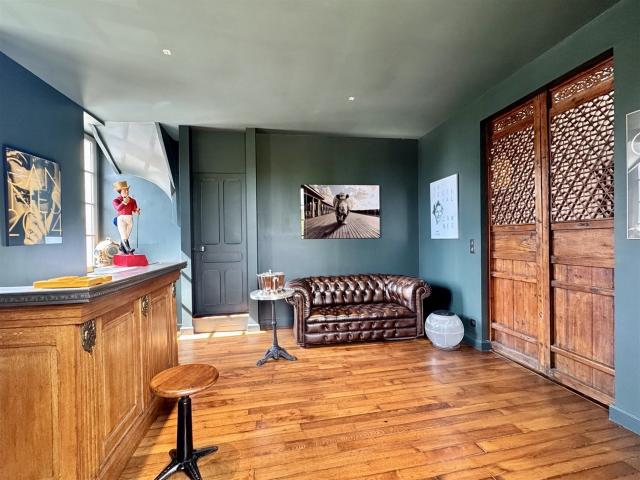 Propriété ancienne rénovée – 7 min Beaune 350m² Beaune