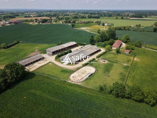 Propriété agricole 102m² Foissiat