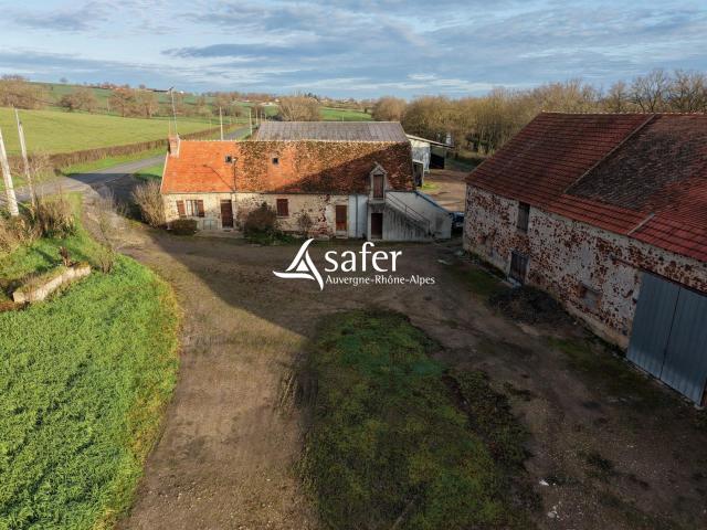 Propriété agricole, élevage bovins, ovins, équin Secteur 85m² Audes