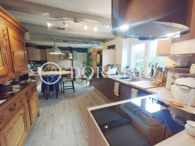 Propriété atypique, le coup de coeur à fort potentiel ! Sur 3299m2