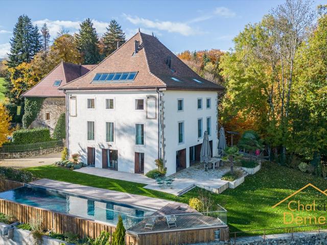 Propriété aux portes de Geneve 600m² Pers Jussy