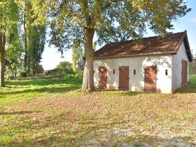 Propriété au calme 6ha30