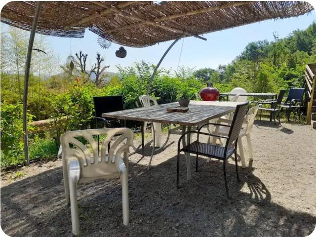 Propriété au calme, à 2 pas du centre ville de Forcalquier 270m² Forcalquier