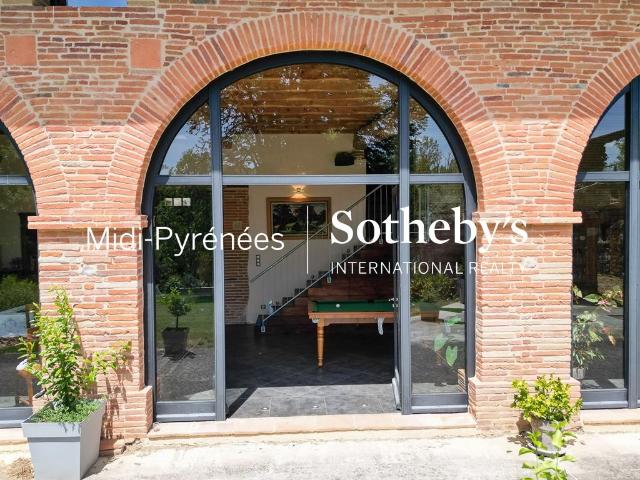 Propriété au bord du Tarn, idéale événementiel 390m² Buzet sur Tarn
