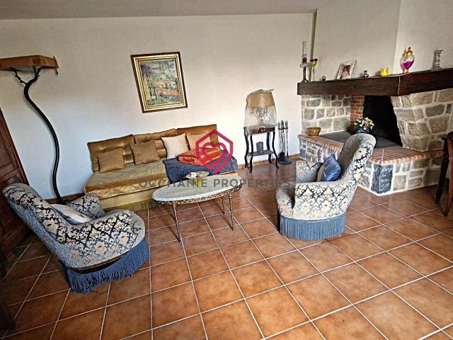 Propriété avec 2 habitations indépendantes