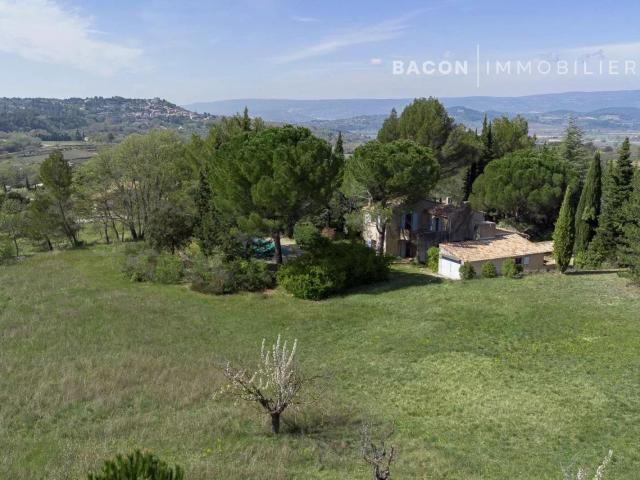 Propriété avec vue dominante à Bonnieux 146m² Bonnieux