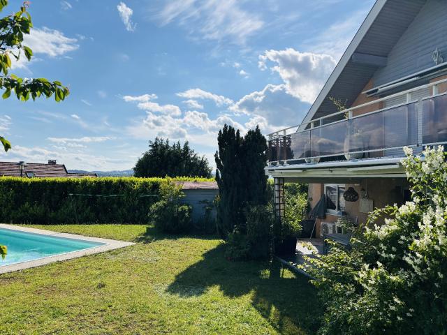 Propriété avec vue lac et montagnes