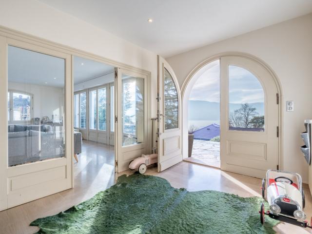 Propriété avec vue lac panoramique