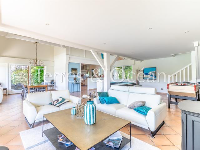 Propriété Avec Deux Maisons Proche Hossegor 322m² Saubion