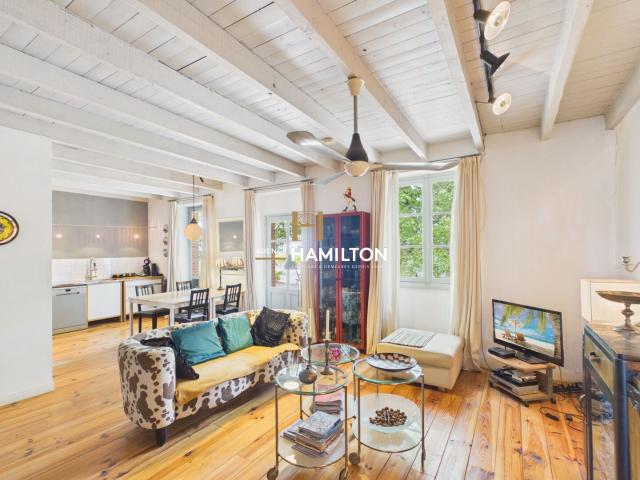 Propriete Avec Gites Et Salles De Reception Reunion 655m² Gaillac