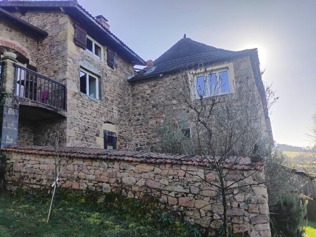 Maison de Maître bourguignonne Vue dégagée 7 pièces SAINT IGNY DE VERS 69
