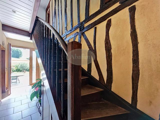 Propriété gersoise, dépendances, 2,8 ha 198m² Masseube