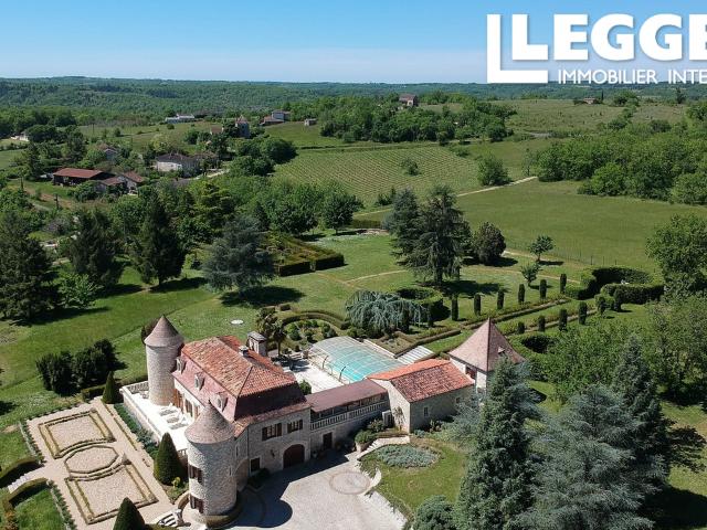 Propriété d’exception au cœur du vignoble de Cahors – Domaine de prestige sur plus de 17 hectraes